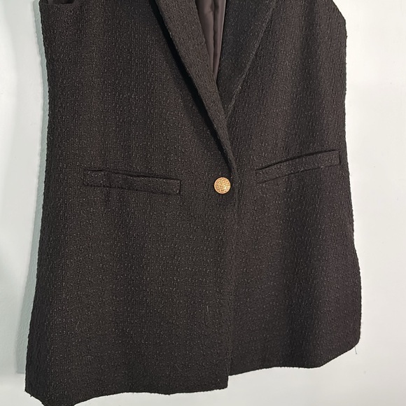 Happily Grey women’s black vest, size medium - Picture 3 of 7